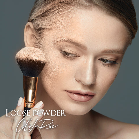 Translucent Powder Loose Setting Powder instantly minimizes the look of large pores and imperfections for an airbrushed finish.